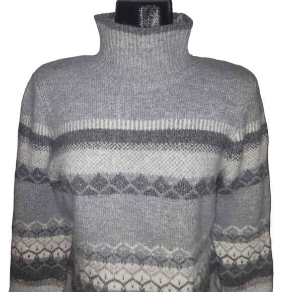 Aspen Grey and White Patterned Knit Mock Neck Sweater M - Picture 2 of 7